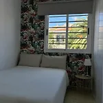 Ocean View M&r בית נופש *